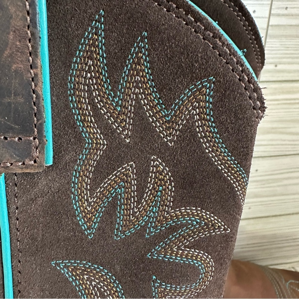 Ariat Delilah Round Toe Western Boot women’s - Picture 3 of 10